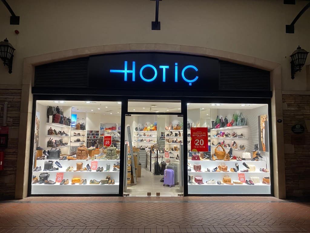 Işıklı kutu harf ve cephe tabela uygulaması